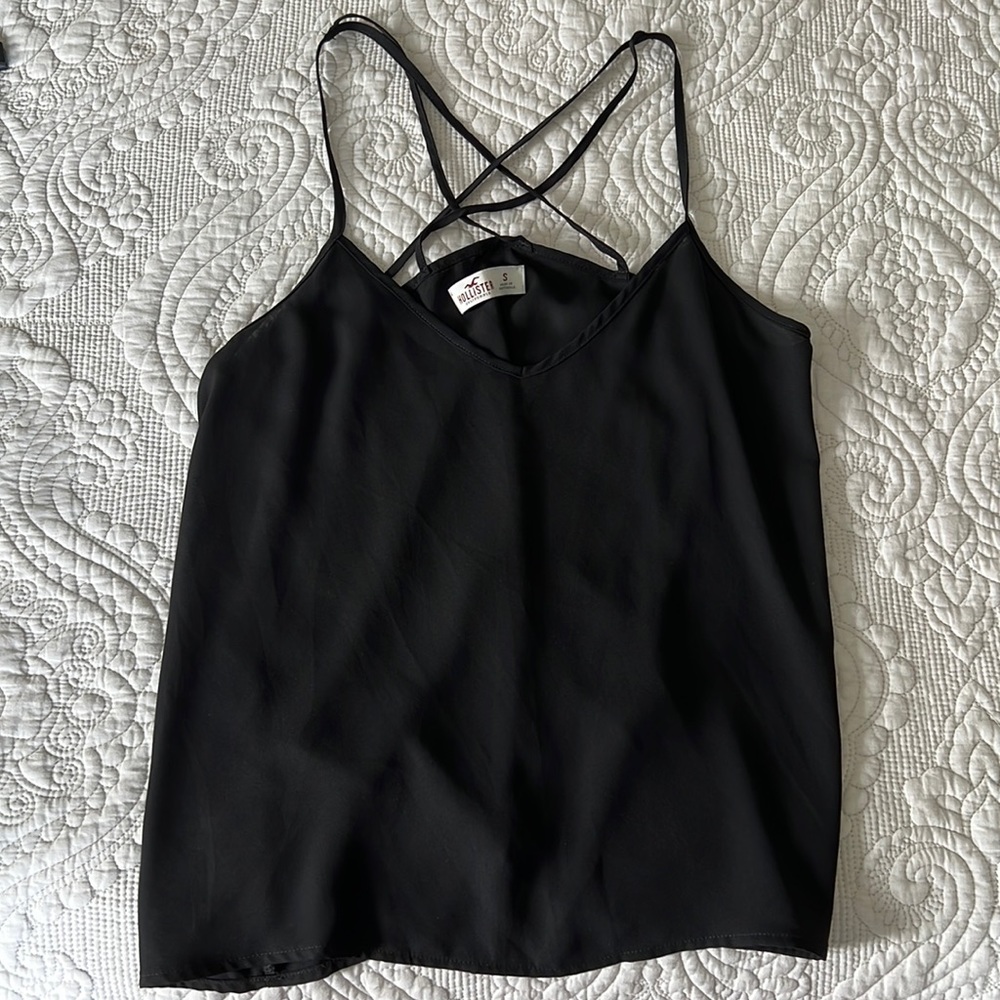 Hollister Tank size S